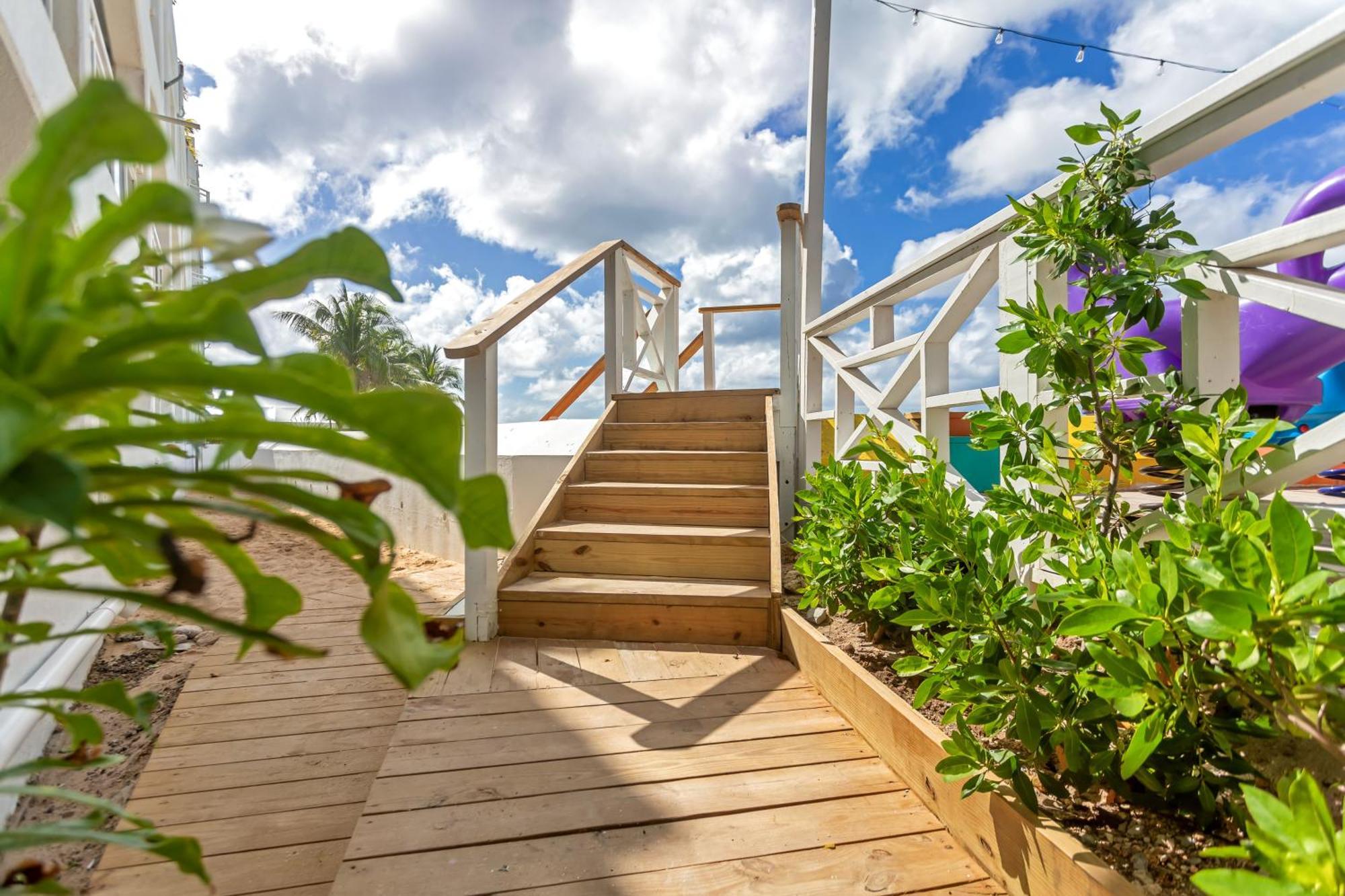Maho Beach House - Studio - Beach Access Eksteriør bilde